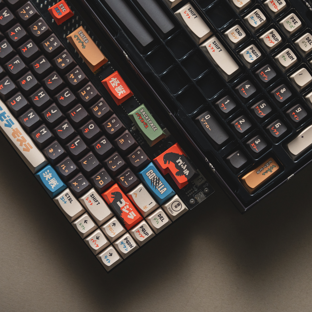 Keytok SMILE Profile Black Classic Godzilla Dye-Sub PBT Keyaps Keytok SMILE Profile Black Classic Godzilla Dye-Sub PBT Keyaps